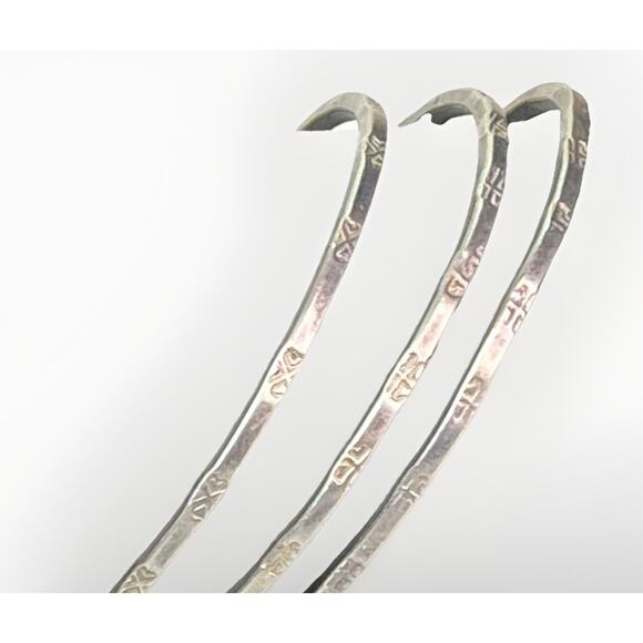 VTG Mexican Etched Metal Bangle Bracelets Trio- Alpaca Silver Ethnic Jewelry - Picture 8 of 10